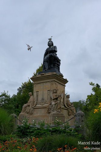  | X100VI @ 23mm | 1/220 s,  &fnof;/8, ISO 250